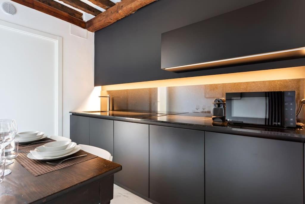 Dimora San Lorenzo Luxury Apartment Venice Exterior photo