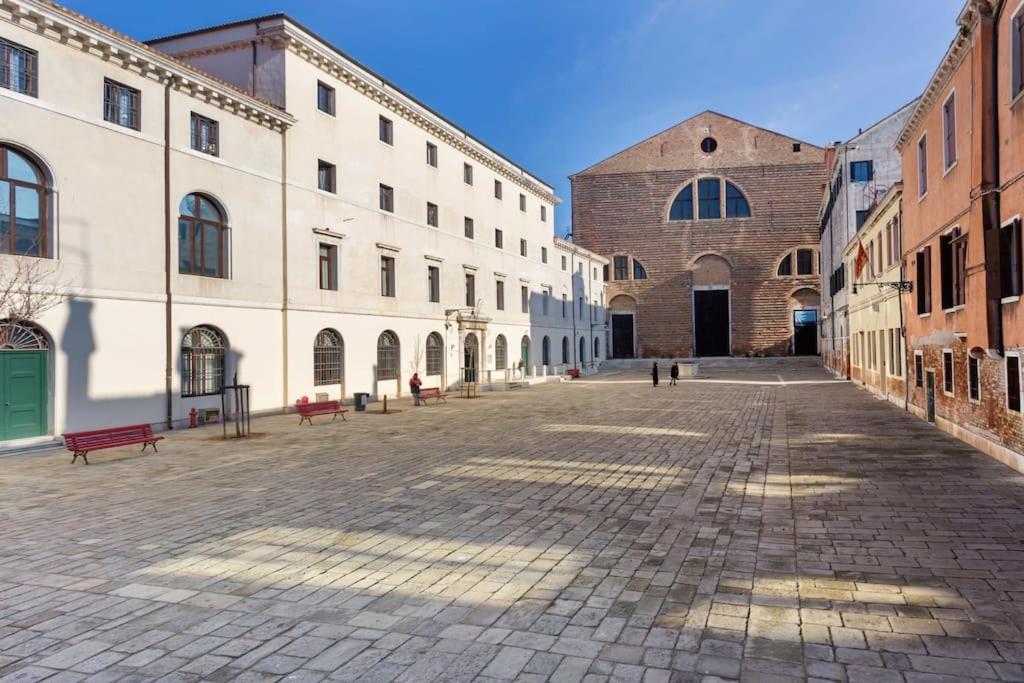 Dimora San Lorenzo Luxury Apartment Venice Exterior photo