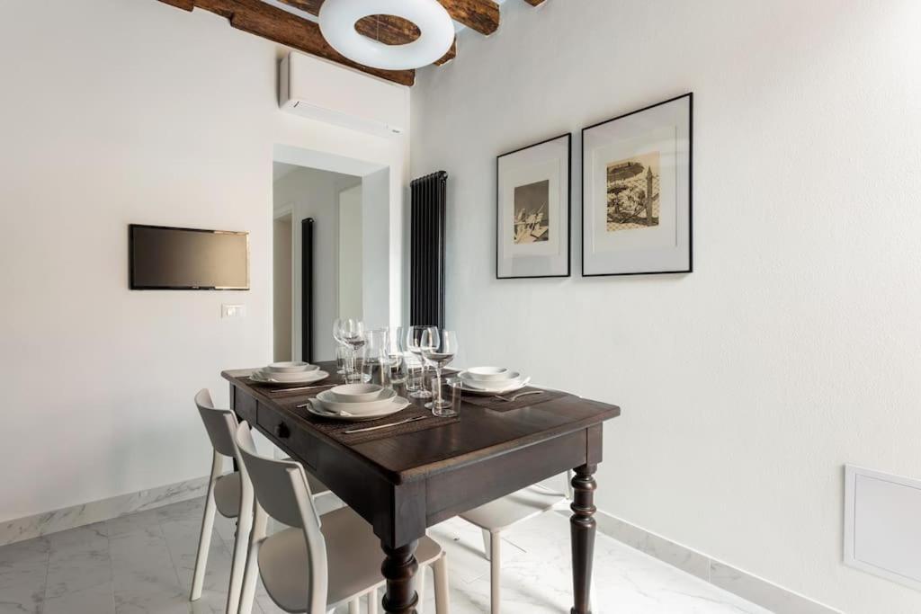 Dimora San Lorenzo Luxury Apartment Venice Exterior photo